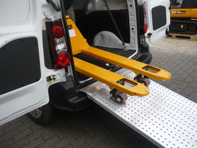 ALTEC_AOH800_aluminium_rampa (3).jpg